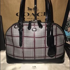 NWOT💕AUTHENTIC COACH PEYTON DOME BAG💕